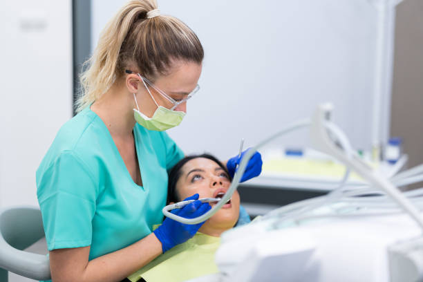 Best Weekend Emergency Dentist in Campbellsport, WI